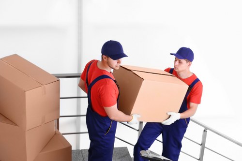 Man and van service helping with a local move in Kingstonvale